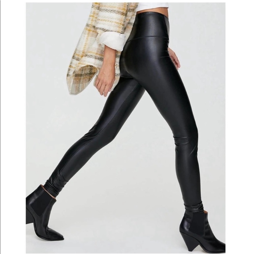 Wilfred Free Daria Pant Vegan Leather Leggings